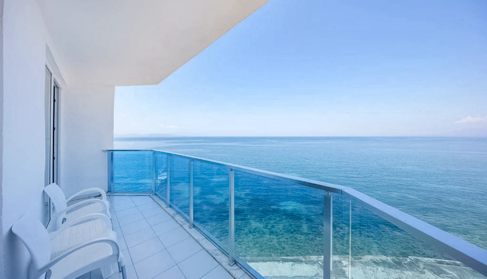 هتل له بلو کوش آداسی